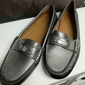 Silver Coach flats